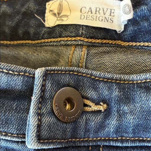 Carve Designs Blue Straight Leg Jeans - Picture 4 of 7